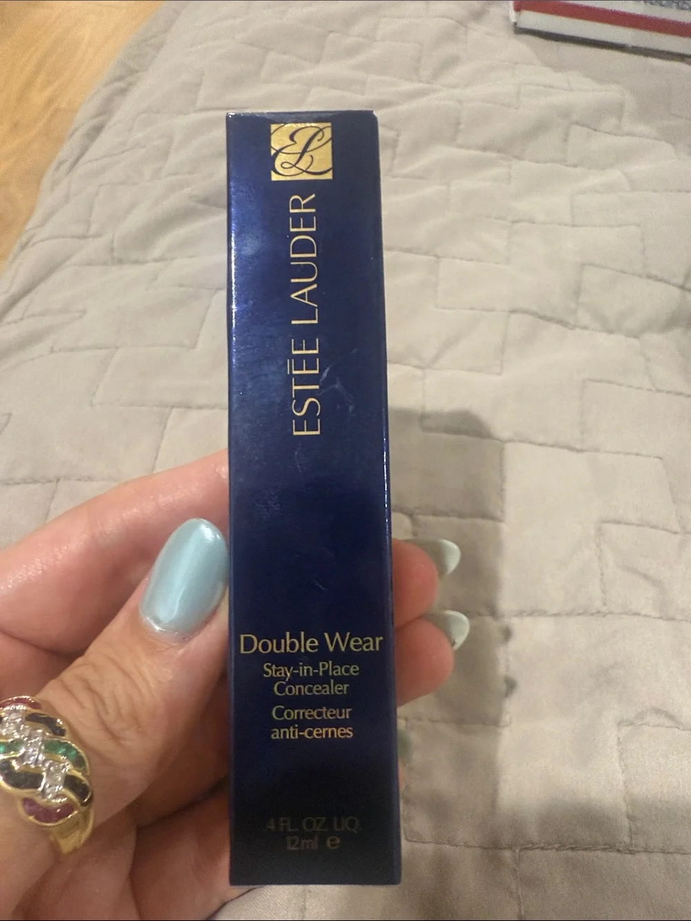 Estee Lauder Double Wear Concealer - Light Peachy Nude